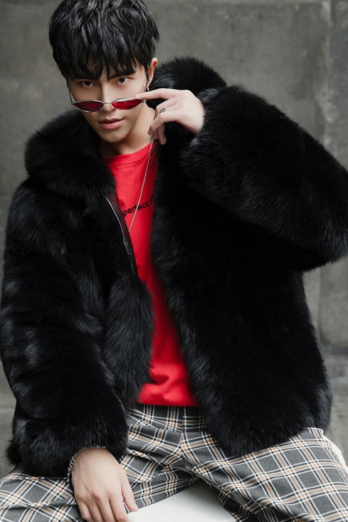 Fox-Fur Coat - BLACK