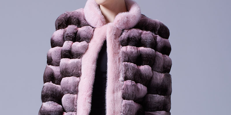 Cropped Chinchilla Fur Jacket with Mink Fur Trimming 026 Details 2
