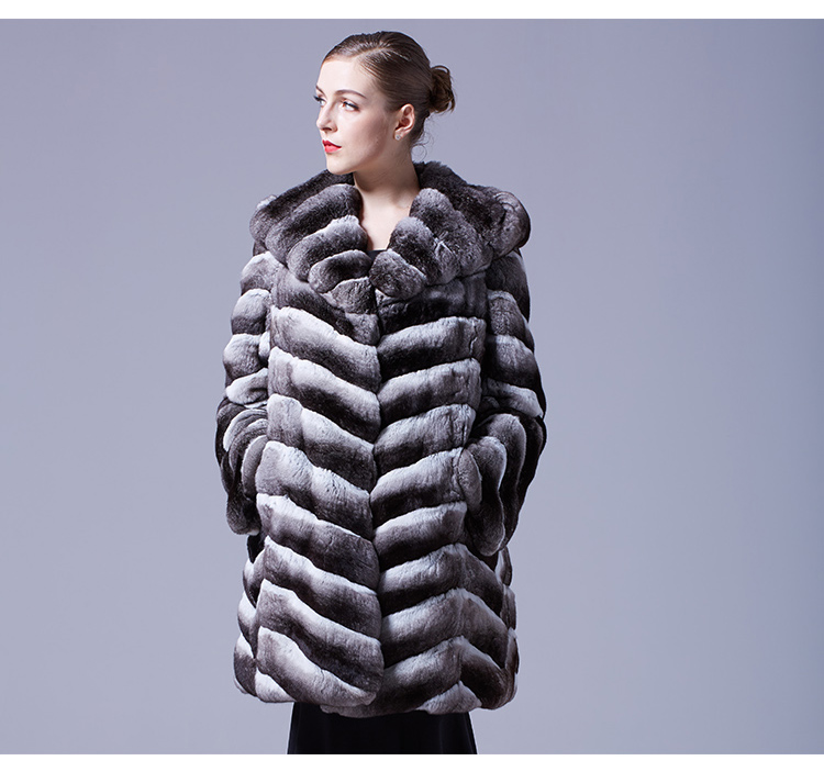 Hooded Chinchilla Fur Coat 047 Details 1